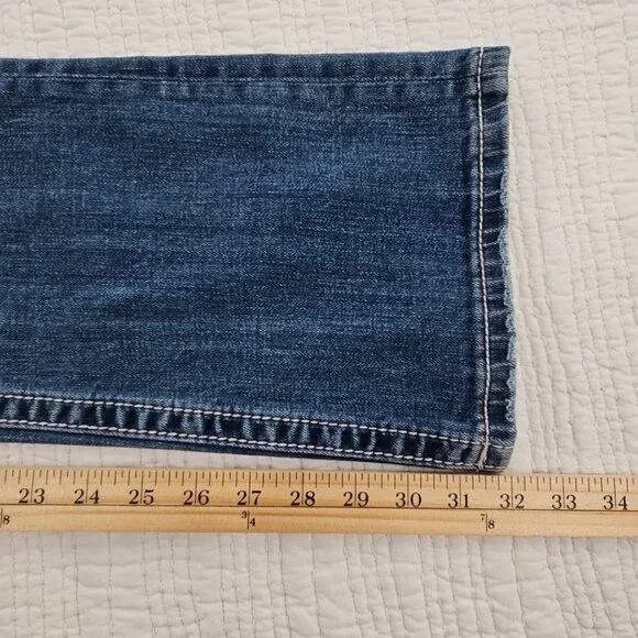 Miss Me Signature Boot Cut Rhinestone Jeans Women's 29 (29x32) EUC Bling Cross - Picture 8 of 16